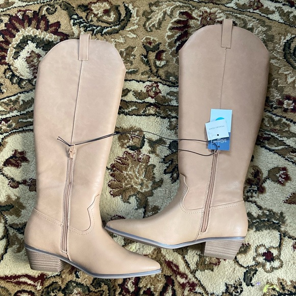 Universal Thread Tall Cowboy Boots - Picture 3 of 7